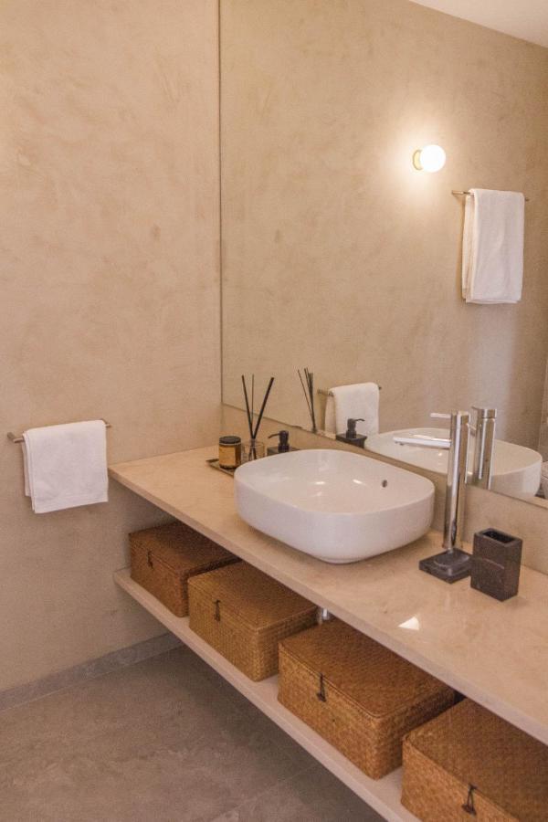 Modern Charming Loft With Balcony In Central Porto Buitenkant foto