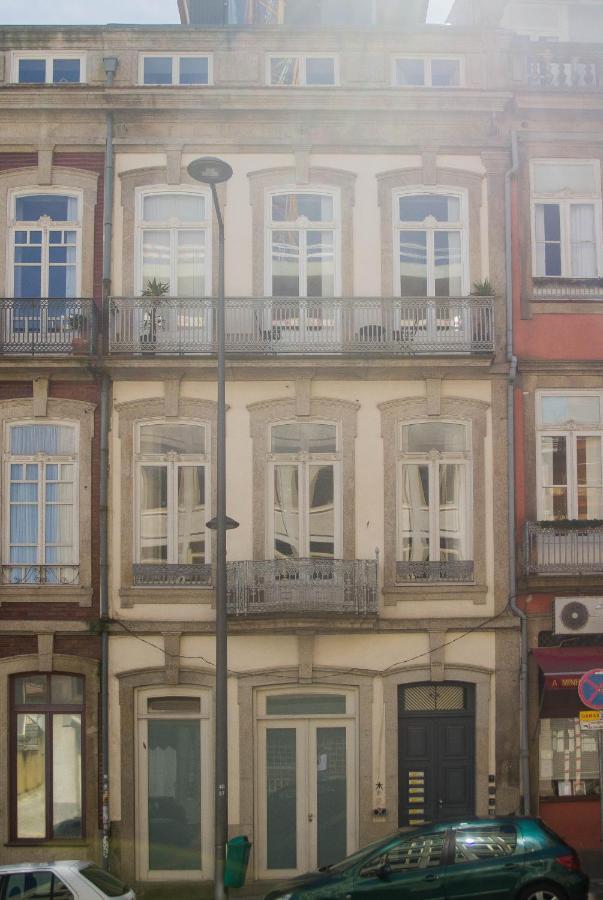 Modern Charming Loft With Balcony In Central Porto Buitenkant foto